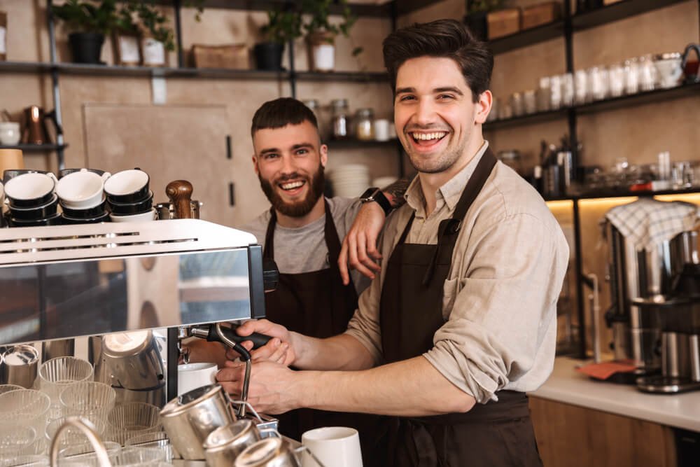 Baristas sorridentes