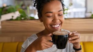 Fazendo café no microondas