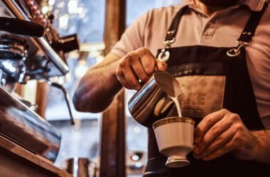 O que é barista? Guia para entrar na área