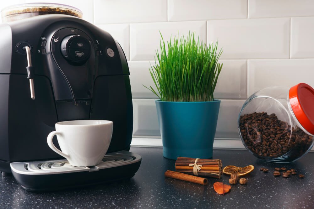 Cafeteira que moe café na hora